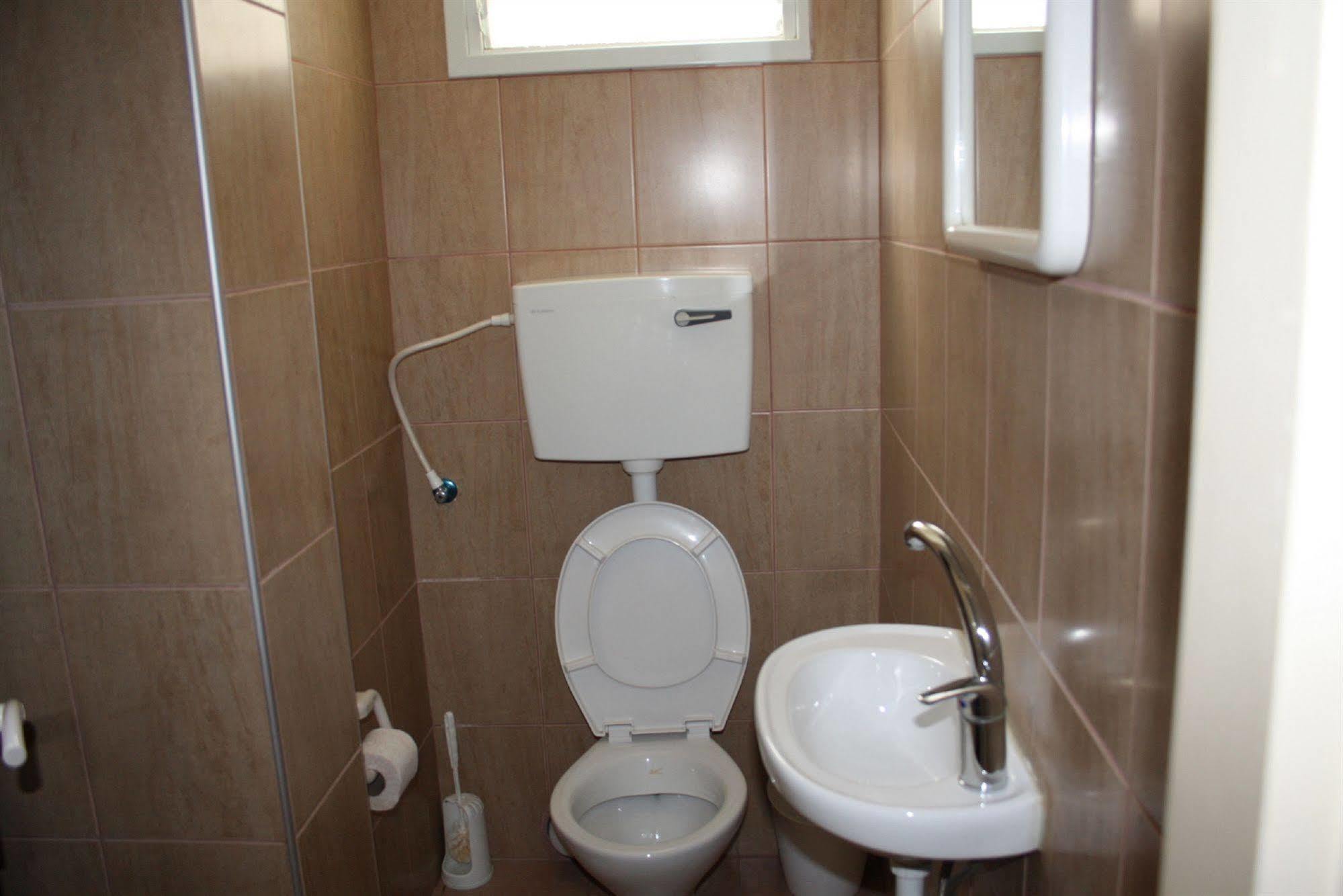 Ga'Aton Motel Nahariya Eksteriør bilde